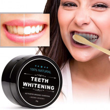 Bột trắng răng than tre Nhật Bản Teeth Whitening J124